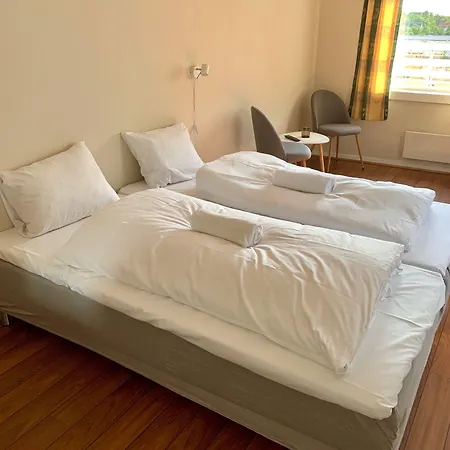 Lodek Motel 3*